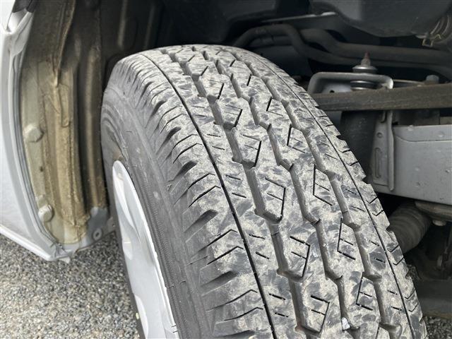 22339822_carP_l_8.jpg