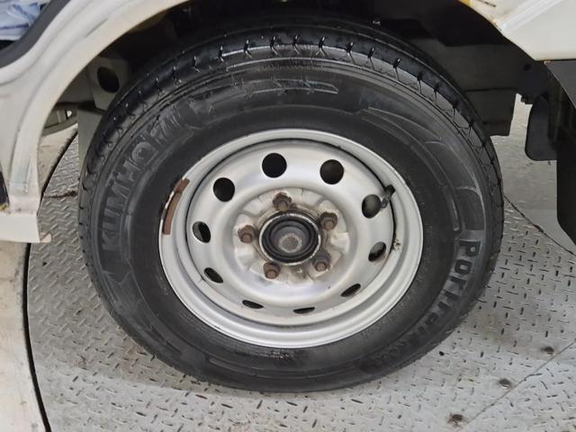 5121501219R17.jpg
