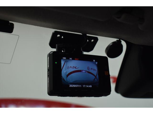 9bfad298debe2350d56e99db1346892e.jpg