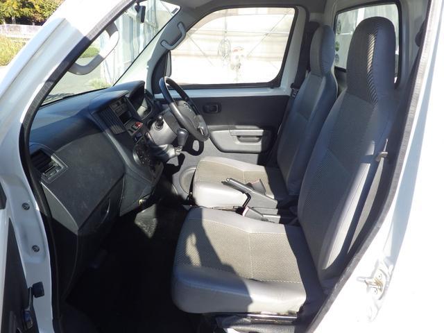 0704331A30251114W00107.jpg
