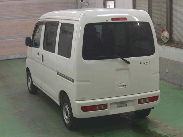 32604ebf2cab01cee07976d735f35296.jpg