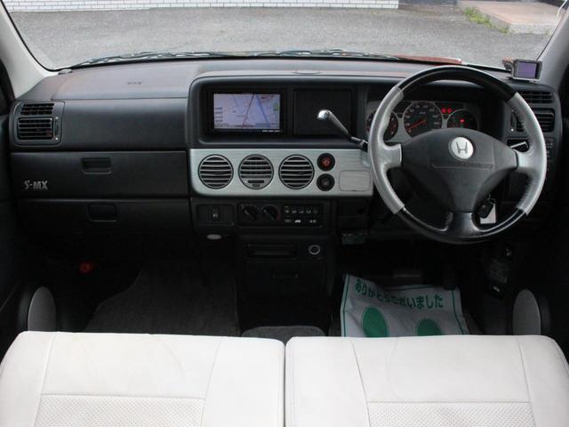0520029A30251125W00103.jpg