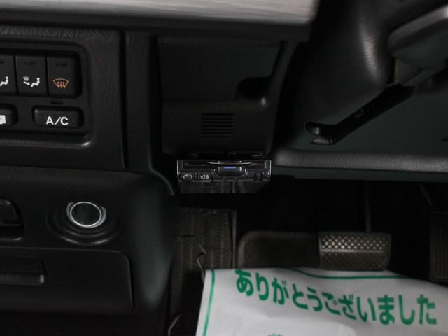 0520029A30251125W00111.jpg