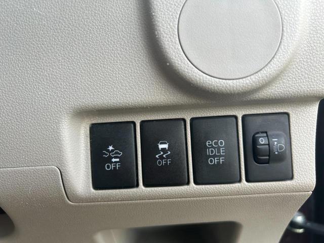 0903578A30250520W00212.jpg