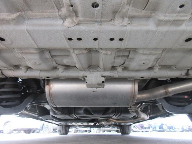 0561088A30260327W00617.jpg