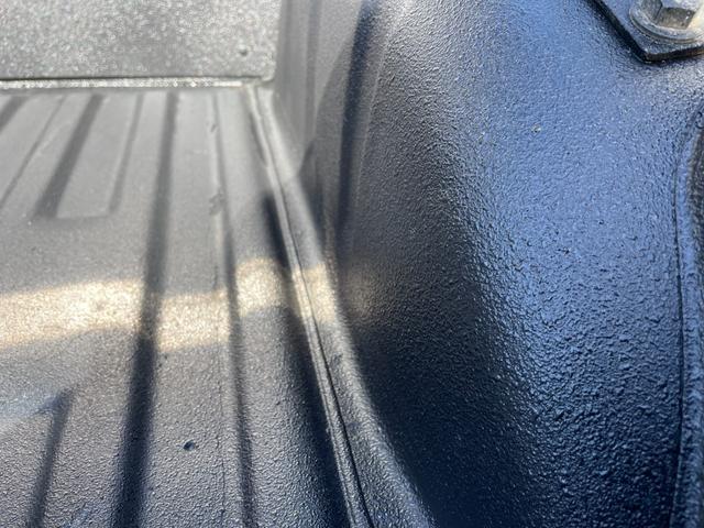 0903714A30230217W00116.jpg