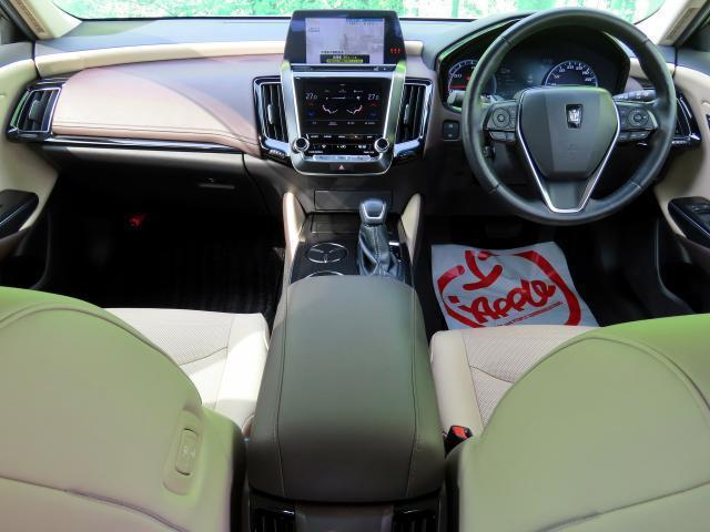 22077067_carP_l_5.jpg