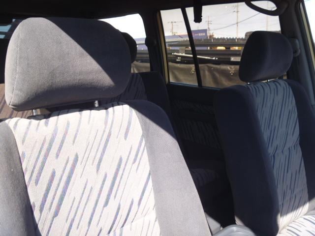 0902301A30240219W00119.jpg
