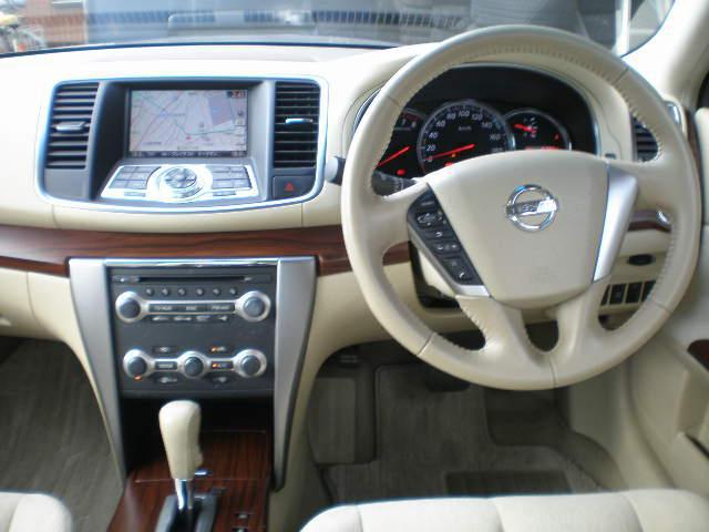 0500943A30250928W00103.jpg