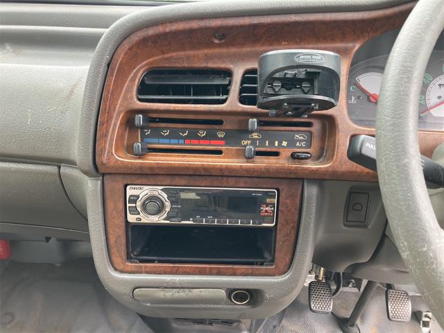 0402208A30260325W00117.jpg