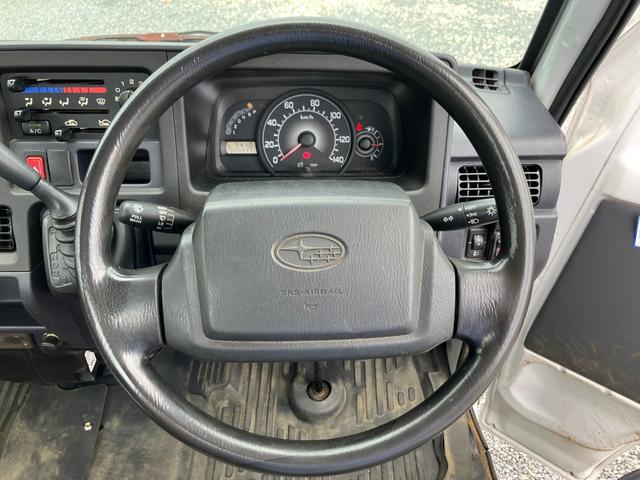 1002753A30250613W00102.jpg