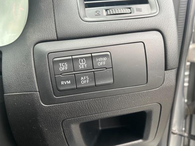 ad40df18516fec12b9125d38a200d4f1.jpeg