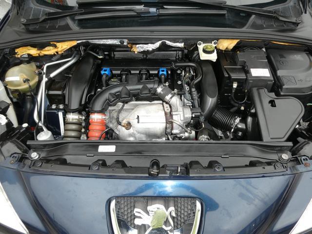 0403642A30251008W00116.jpg