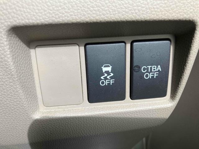 0400047A30251119W00104.jpg
