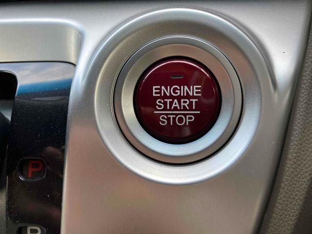 0400047A30251119W00105.jpg