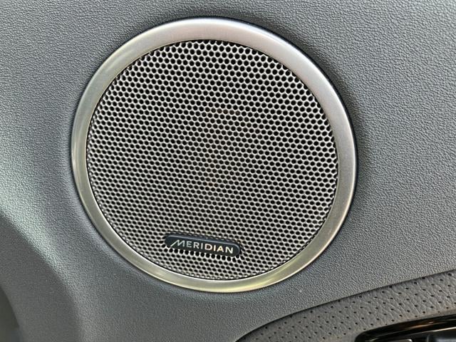 0210114A30250927W00109.jpg