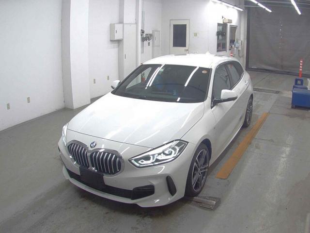 23075249_carP_l_10.jpg