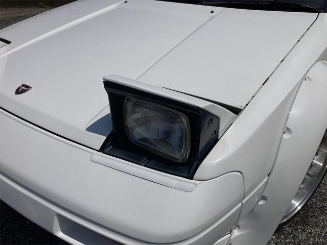 0560890A30220510W00315.jpg
