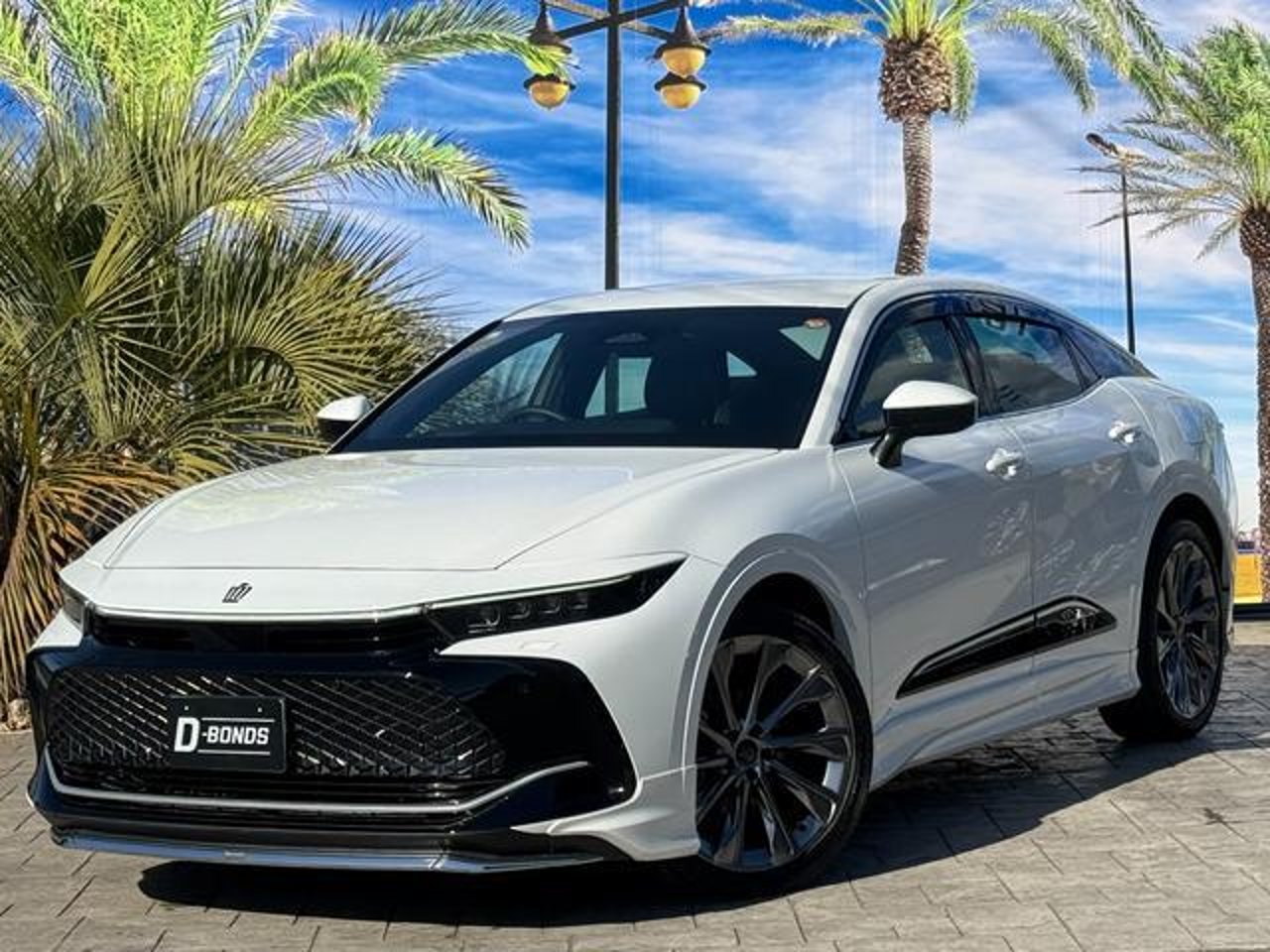 2023 Toyota Crown, photo 1 of 1