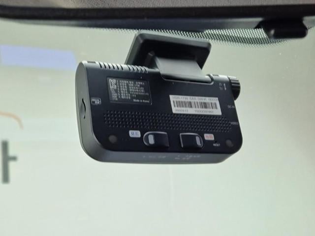 5101502208R15.jpg