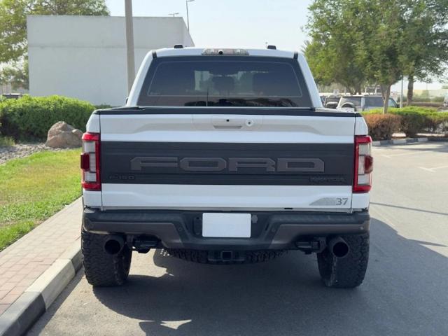 8d481279e9f5318ecf76c0a0ad5494a5.jpeg