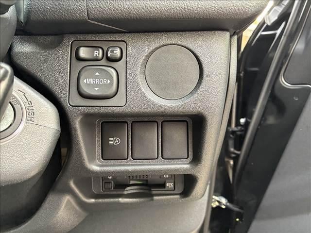 0501620A30250926W00114.jpg