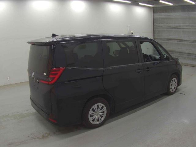 22359107_carP_l_10.jpg