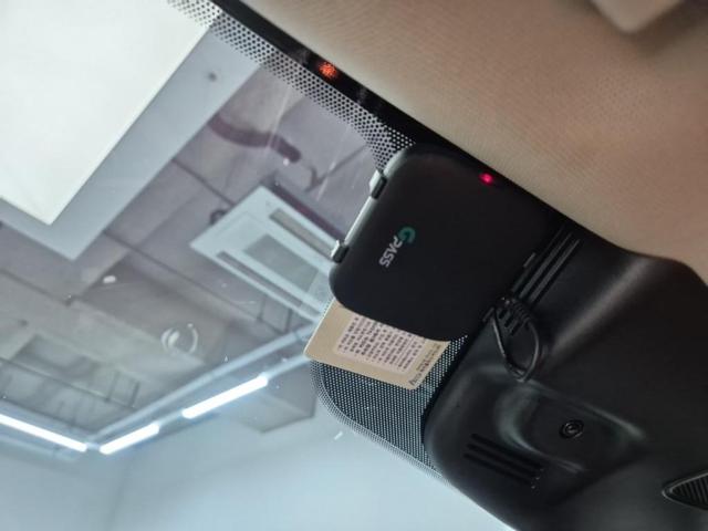 5101501861R18.jpg