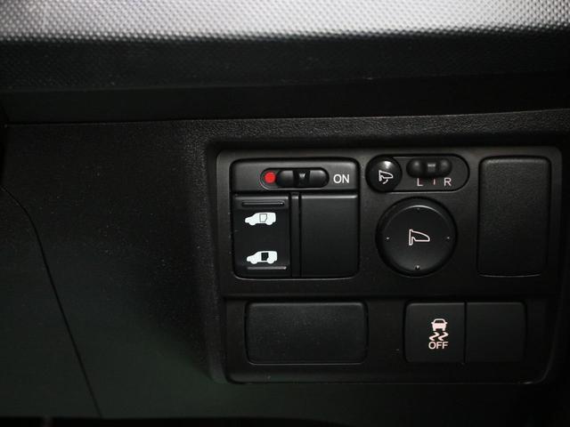 0520046A30260307W00813.jpg