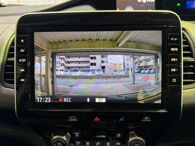 0175644A30260305W00218.jpg