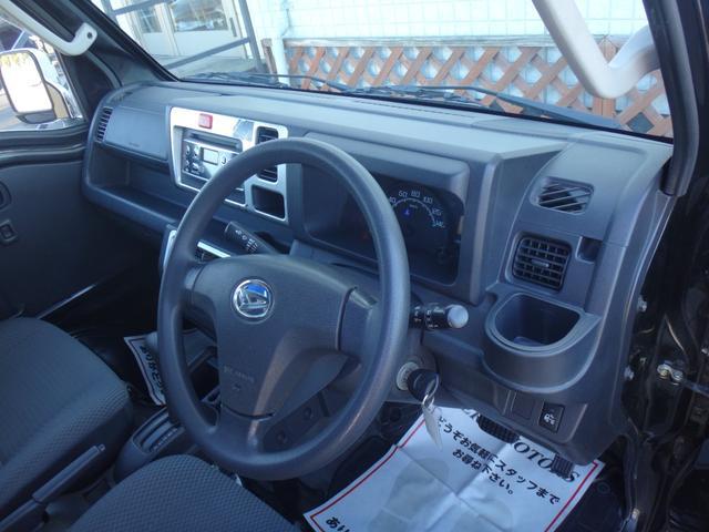 0509025A30260116W00102.jpg