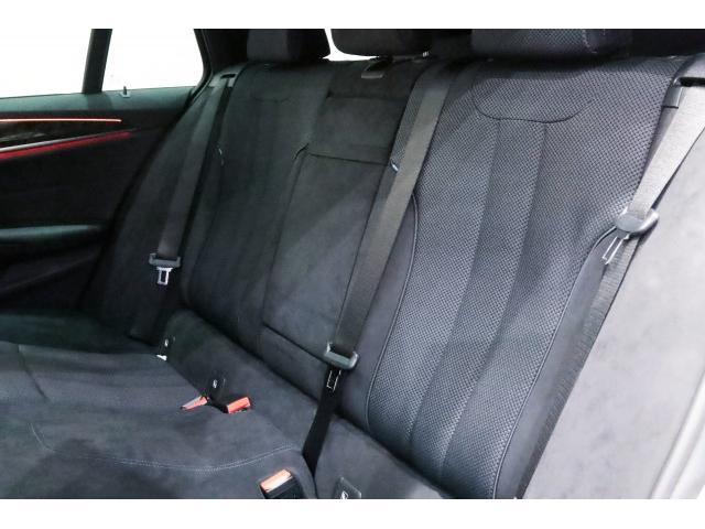 20085992_carP_l_5.jpg