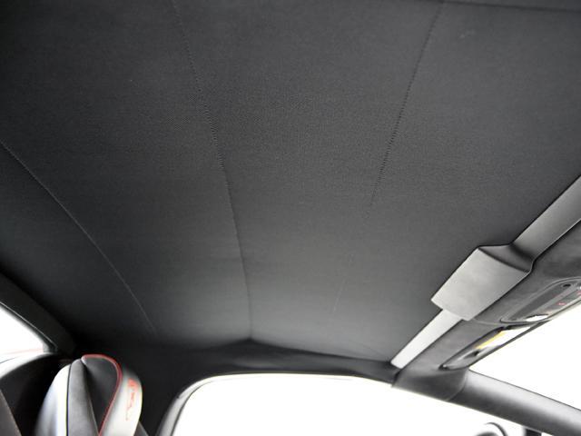 9200363A30260301W00913.jpg