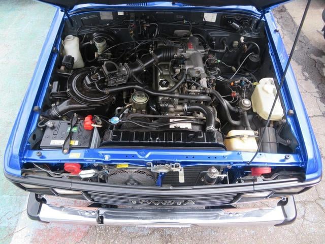 0506994A30251006W00204.jpg
