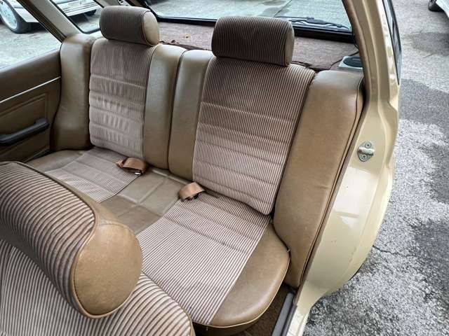 df50a760f5e23be95bf7aeb40f5ccae9.jpg