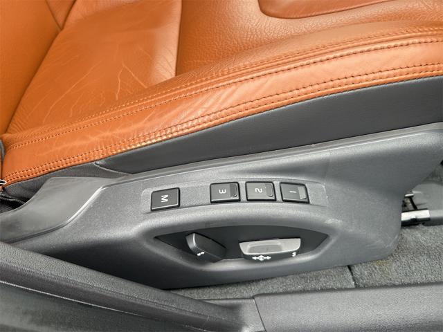 0128424A30260327W00111.jpg