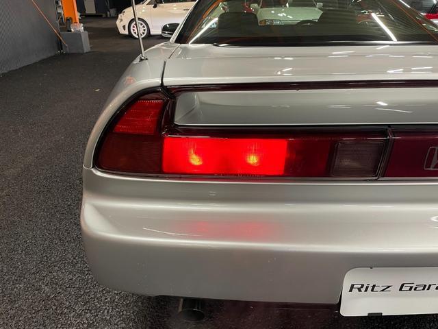 0550834A30260219W00115.jpg