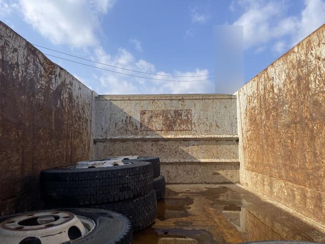 87051_10.jpg
