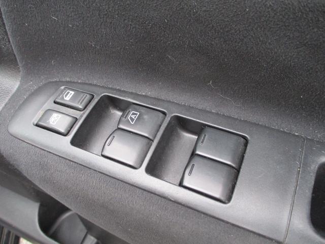 0520480A30260320W00109.jpg