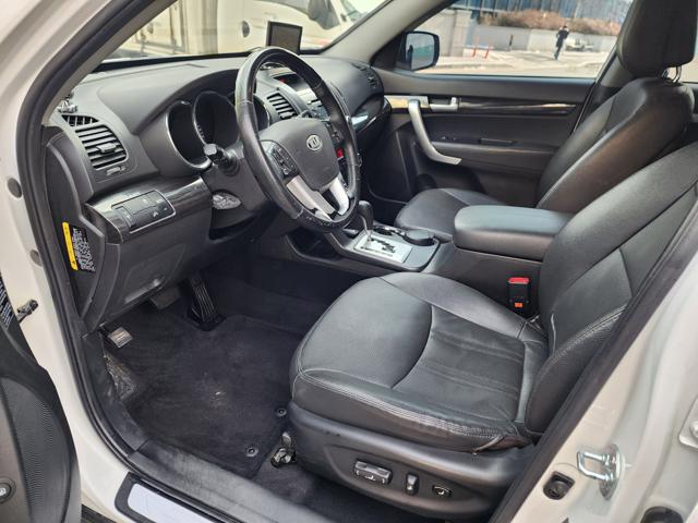 5547406ceb7e48aad847151408718776.jpeg