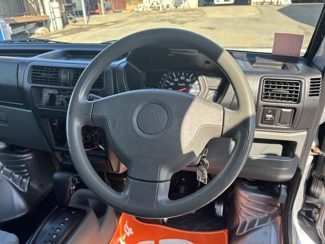 0520020A30260222W00101.jpg
