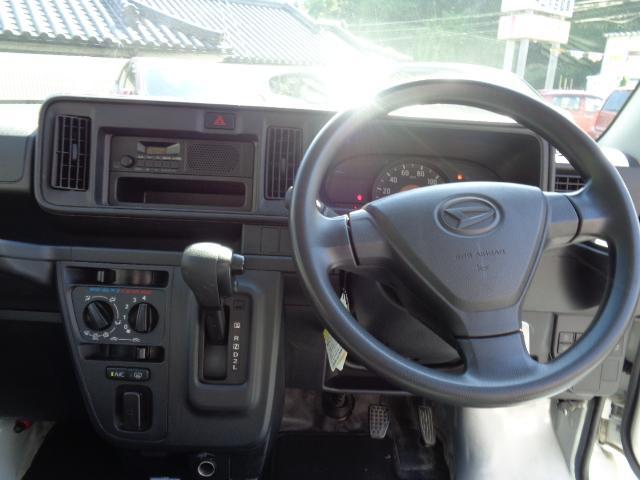 1101453A30250903W00302.jpg