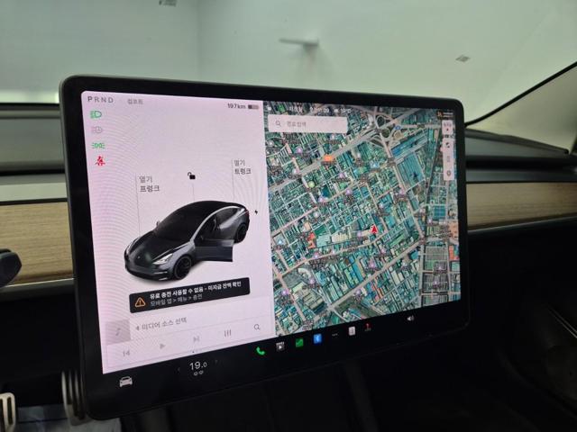5101500895R13.jpg