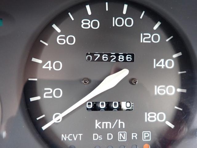 0403651A30260410W00101.jpg