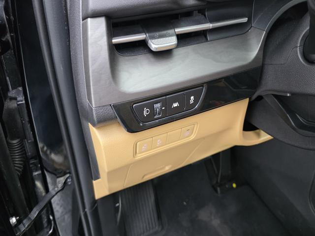 f1739d70a351988b7525daa96ac15124.jpeg