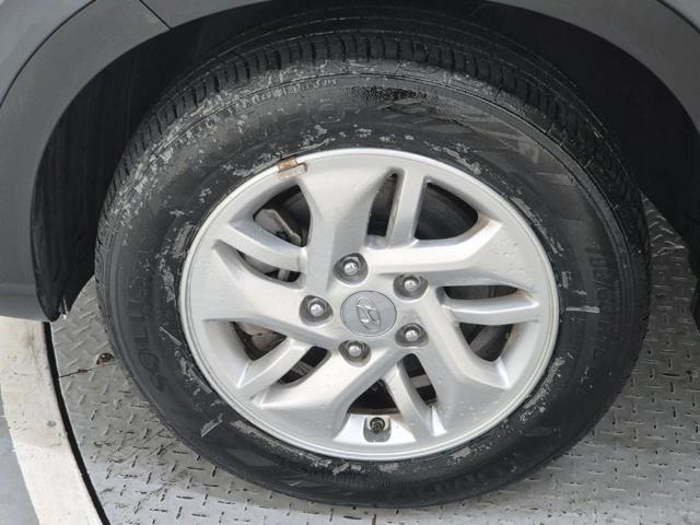 5121501582R19.jpg