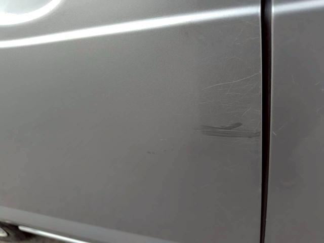 1300907A30251126W00114.jpg