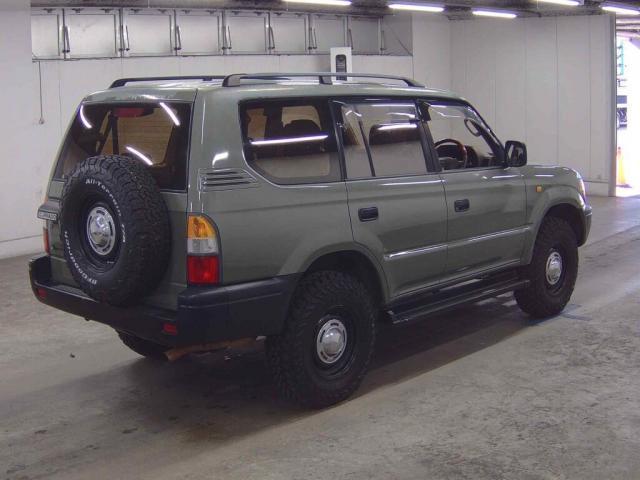 22366851_carP_l_13.jpg