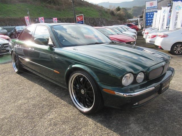 8705402_carP_l_5.jpg
