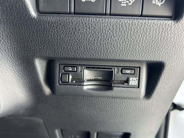 1301010A30251001W00112.jpg